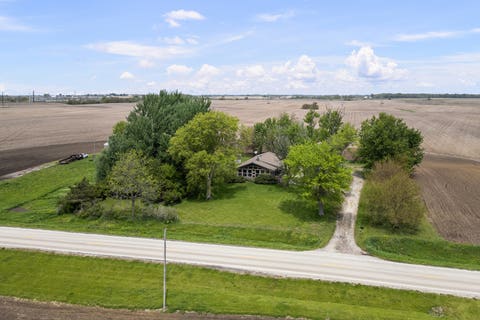 Tiny photo for 29546 N 750 Avenue, Kewanee, IL 61443 (MLS # 12657760)