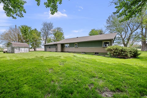 Tiny photo for 29546 N 750 Avenue, Kewanee, IL 61443 (MLS # 12657760)