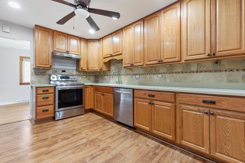 Tiny photo for 2032 N Wainwright Court, Palatine, IL 60074 (MLS # 12488288)