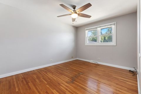 Tiny photo for 2032 N Wainwright Court, Palatine, IL 60074 (MLS # 12488288)