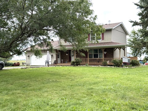 Photo of 13384 E 10500 Road N, Grant Park, IL 60940 (MLS # 12765731)
