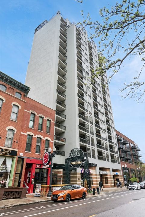 1212 N Wells Street 1005 Chicago IL 60610