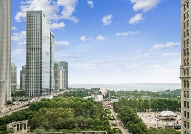 111 N Wabash Avenue 1319