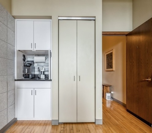 111 N Wabash Avenue 1319