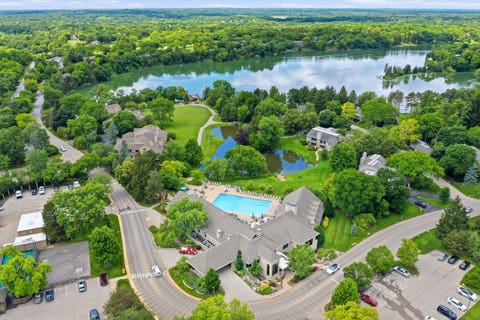 Tiny photo for 640 Old Barn Road #C, Lake Barrington, IL 60010 (MLS # 12684971)
