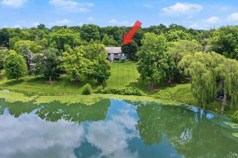 Tiny photo for 640 Old Barn Road #C, Lake Barrington, IL 60010 (MLS # 12684971)