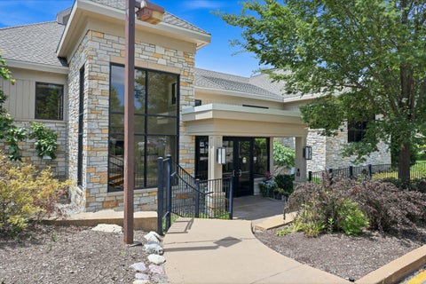 Tiny photo for 640 Old Barn Road #C, Lake Barrington, IL 60010 (MLS # 12684971)