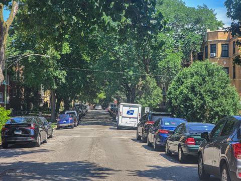 Tiny photo for 2111 W ARTHUR Avenue #1S, Chicago, IL 60645 (MLS # 12456924)