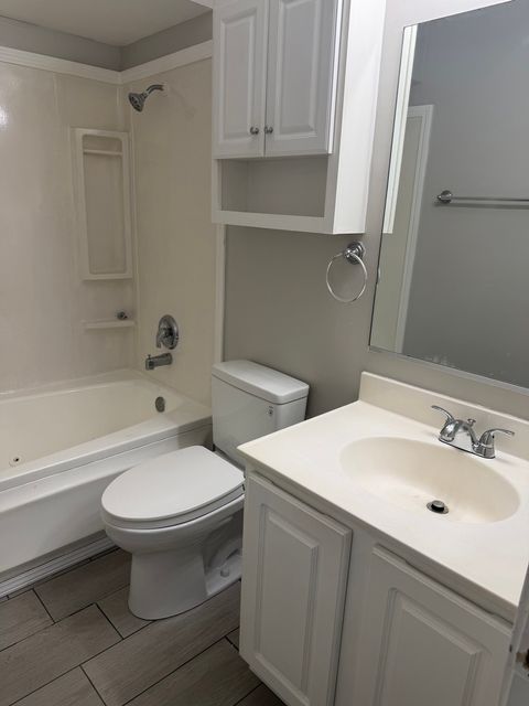 Tiny photo for 1855 TALL OAKS Drive #3301, Aurora, IL 60505 (MLS # 12685743)
