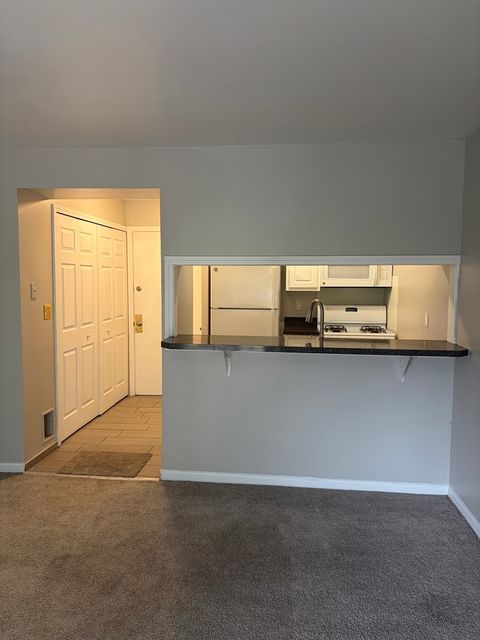 Tiny photo for 1855 TALL OAKS Drive #3301, Aurora, IL 60505 (MLS # 12685743)
