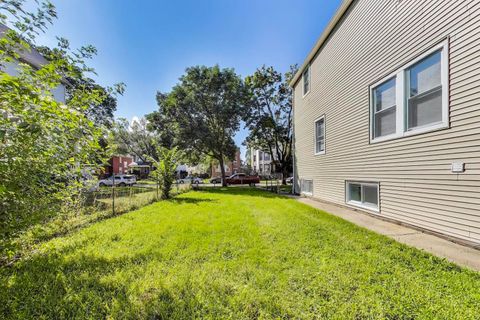 Tiny photo for 5828 W Iowa Street, Chicago, IL 60651 (MLS # 12463282)