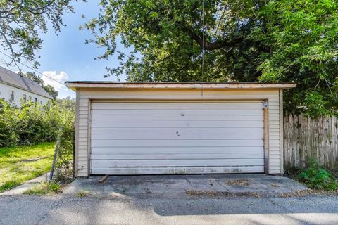 Tiny photo for 5828 W Iowa Street, Chicago, IL 60651 (MLS # 12463282)