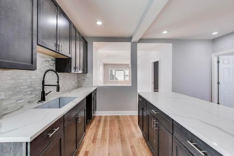 Tiny photo for 5828 W Iowa Street, Chicago, IL 60651 (MLS # 12463282)