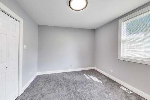 Tiny photo for 5828 W Iowa Street, Chicago, IL 60651 (MLS # 12463282)
