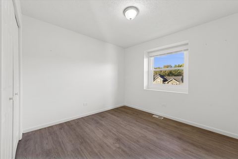 Tiny photo for 1424 Phoenix Lane, Joliet, IL 60431 (MLS # 12504184)