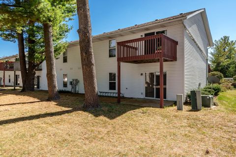 Tiny photo for 5874 BEECHWOOD Drive #B, Loves Park, IL 61111 (MLS # 12493356)