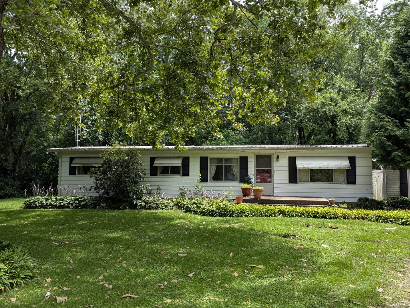 575 Meadow Lane
