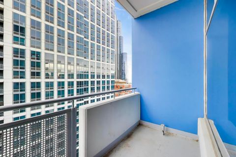 Tiny photo for 1305 S Michigan Avenue #1606, Chicago, IL 60605 (MLS # 12536118)