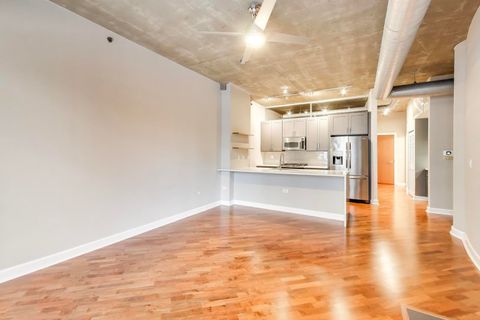 Tiny photo for 1305 S Michigan Avenue #1606, Chicago, IL 60605 (MLS # 12536118)
