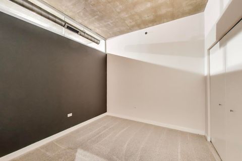 Tiny photo for 1305 S Michigan Avenue #1606, Chicago, IL 60605 (MLS # 12536118)