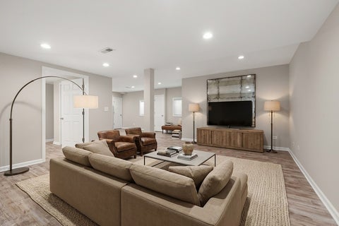 Tiny photo for 5000 Vernon Park Place, Lisle, IL 60532 (MLS # 12748976)