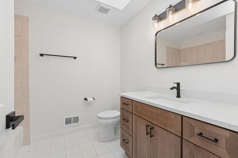 Tiny photo for 5000 Vernon Park Place, Lisle, IL 60532 (MLS # 12748976)