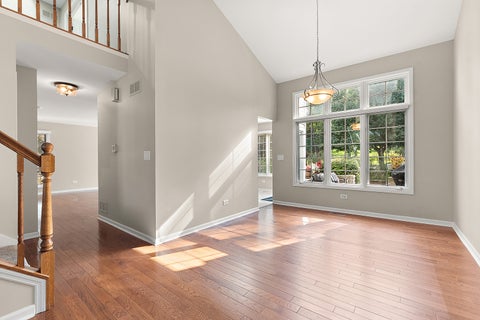 Tiny photo for 5000 Vernon Park Place, Lisle, IL 60532 (MLS # 12748976)