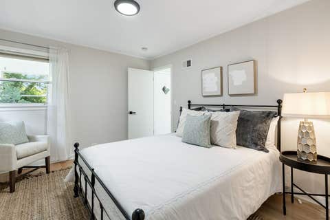 Tiny photo for 604 Lavergne Avenue, Wilmette, IL 60091 (MLS # 12725879)