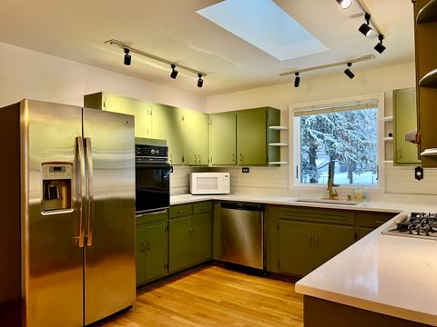 Tiny photo for 705 W Fabyan Parkway, Geneva, IL 60134 (MLS # 12489333)