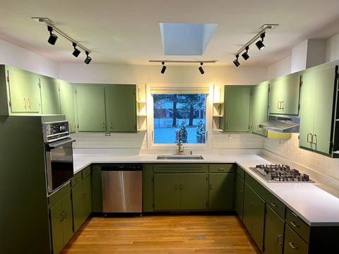 Tiny photo for 705 W Fabyan Parkway, Geneva, IL 60134 (MLS # 12489333)