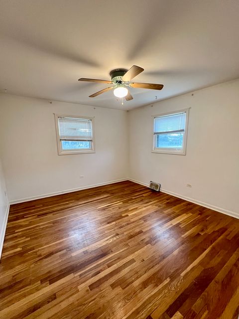 Tiny photo for 705 W Fabyan Parkway, Geneva, IL 60134 (MLS # 12489333)