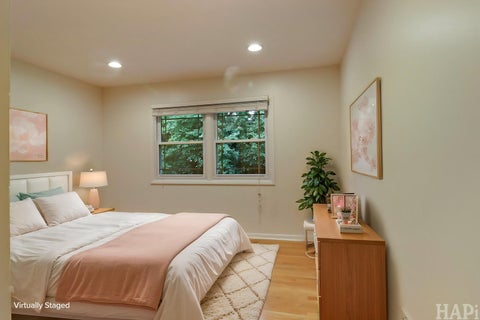 Tiny photo for 994 Commonwealth Court, Barrington, IL 60010 (MLS # 12790195)