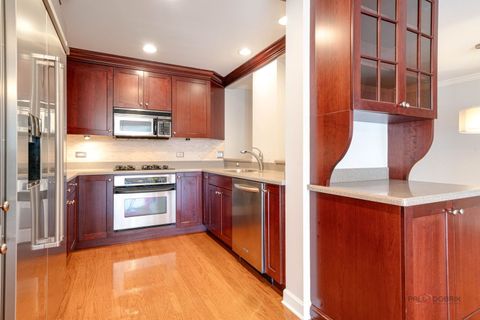 Tiny photo for 44 N Vail Avenue #613, Arlington Heights, IL 60005 (MLS # 12525196)