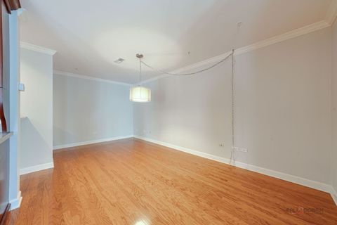 Tiny photo for 44 N Vail Avenue #613, Arlington Heights, IL 60005 (MLS # 12525196)