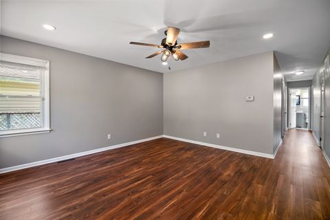 Tiny photo for 289 N Jackson Avenue, Bradley, IL 60915 (MLS # 12474275)