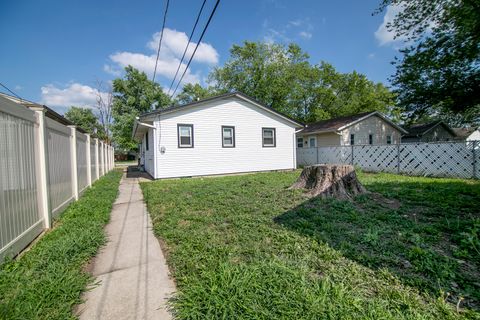 Tiny photo for 289 N Jackson Avenue, Bradley, IL 60915 (MLS # 12474275)