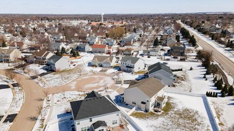 Tiny photo for 303 Owen Court, Oswego, IL 60543 (MLS # 12596187)