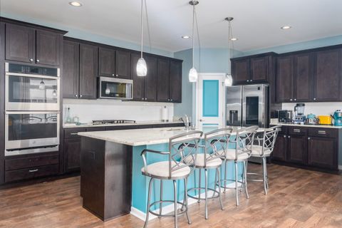 Tiny photo for 303 Owen Court, Oswego, IL 60543 (MLS # 12596187)