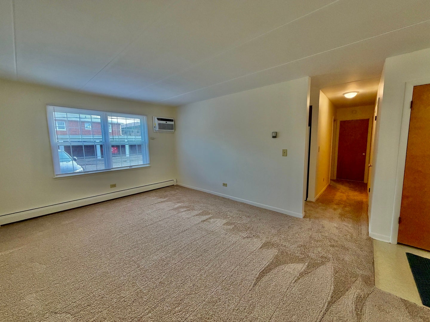 130 Douglas Avenue 4