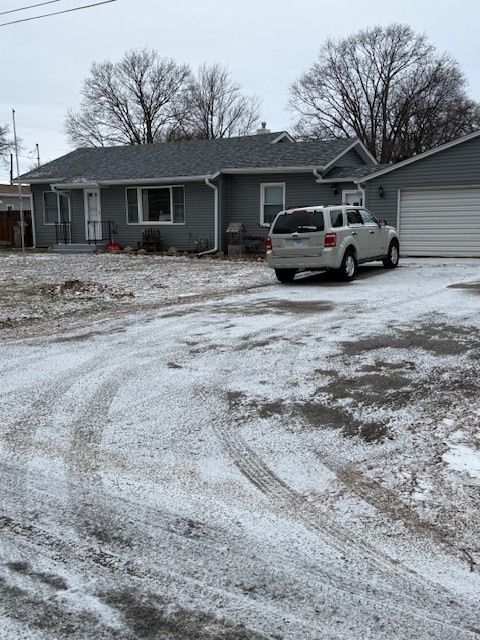 210 W South Street, Sheffield, IL 61361 - #: 12540174