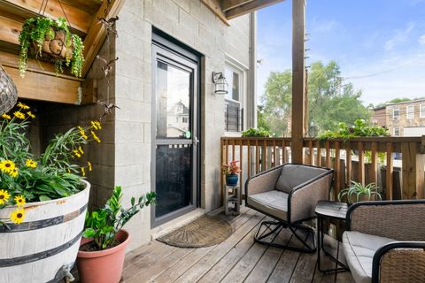 Tiny photo for 2027 N CALIFORNIA Avenue #E1, Chicago, IL 60647 (MLS # 12462754)