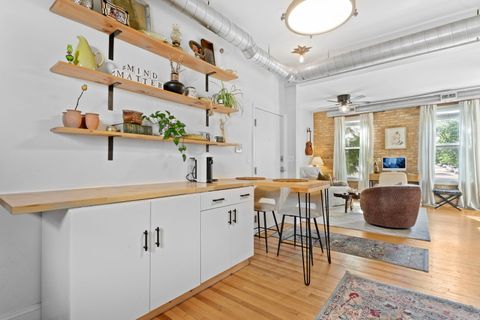 Tiny photo for 2027 N CALIFORNIA Avenue #E1, Chicago, IL 60647 (MLS # 12462754)