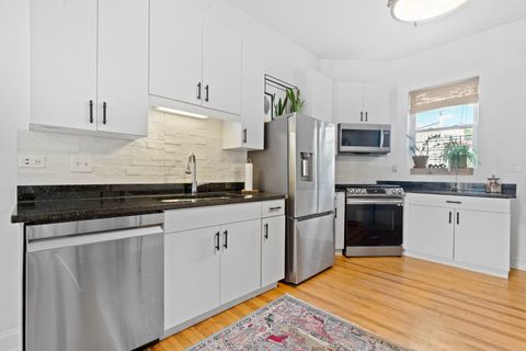 Tiny photo for 2027 N CALIFORNIA Avenue #E1, Chicago, IL 60647 (MLS # 12462754)