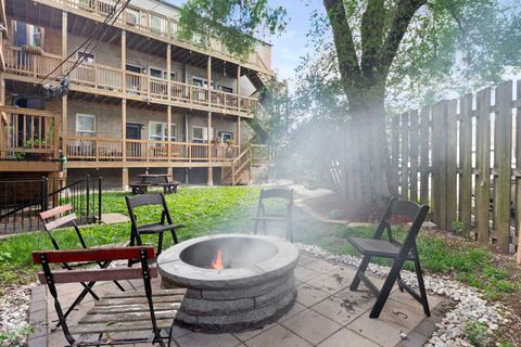 Tiny photo for 2027 N CALIFORNIA Avenue #E1, Chicago, IL 60647 (MLS # 12462754)