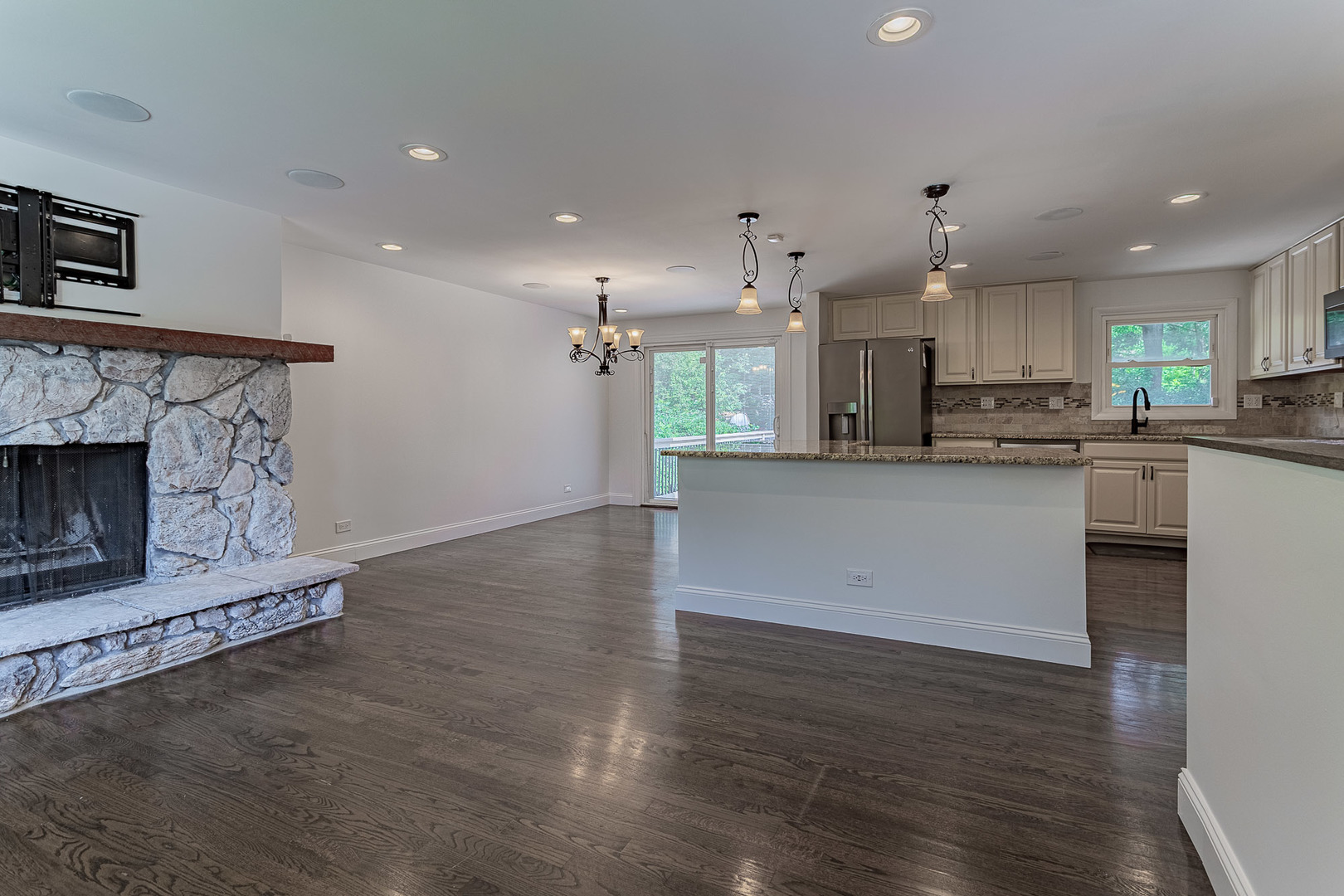 1328 Concord Lane