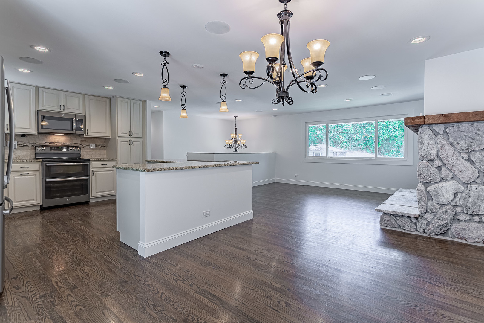 1328 Concord Lane