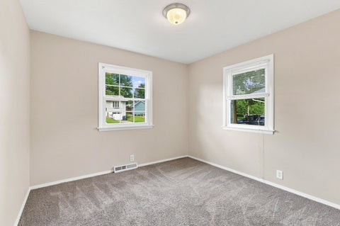Tiny photo for 2803 N Pine Street, Davenport, IA 52804 (MLS # 12790929)
