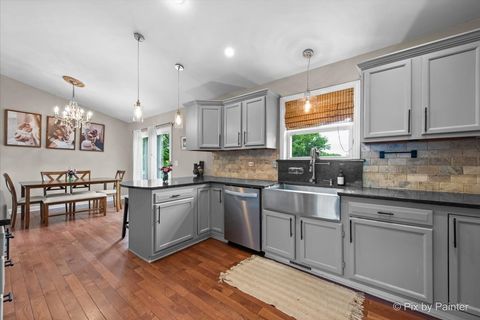 Tiny photo for 38796 N Kenmore Road, Antioch, IL 60002 (MLS # 12672441)