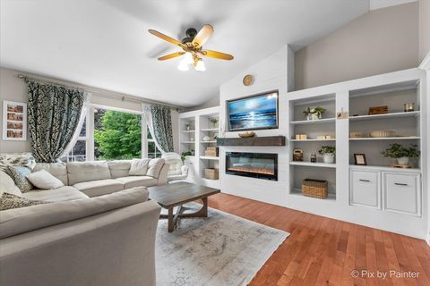 Tiny photo for 38796 N Kenmore Road, Antioch, IL 60002 (MLS # 12672441)