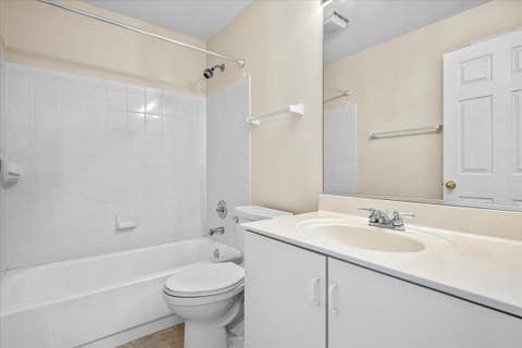 Tiny photo for 3029 Lexington Lane #3029, Glenview, IL 60026 (MLS # 12717347)